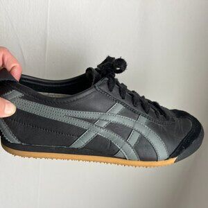 RARE ASICS Onitsuka Tiger - black and grey - women's 7.5